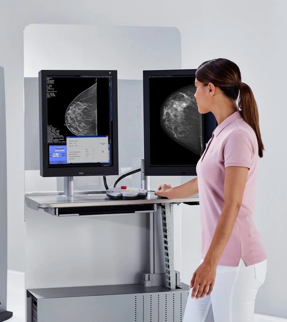 siemens-healthineers_mammographie_mammomat-revelation_insight_BD_1800000006867637 copy